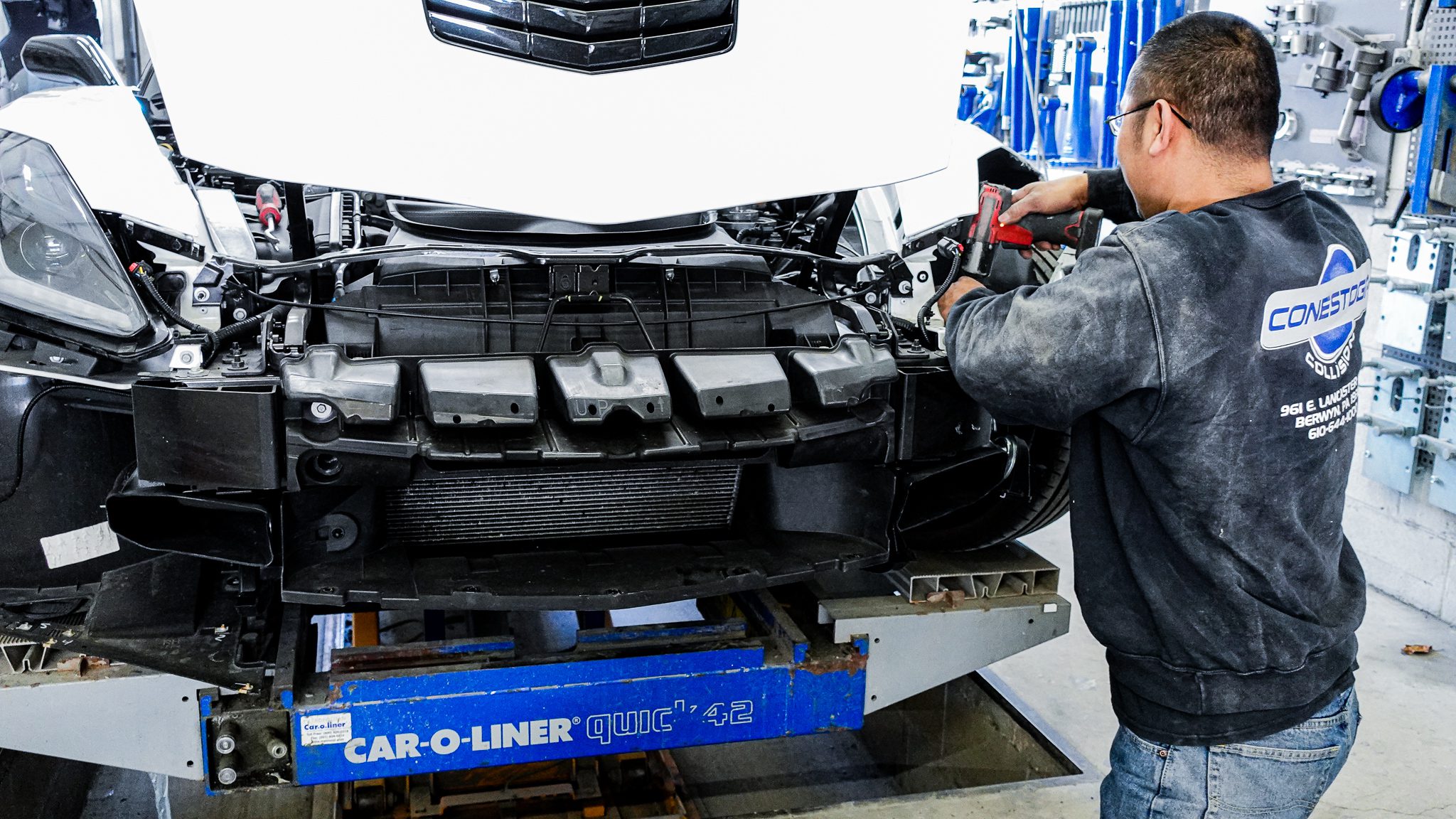 DSC00080-2 Image of a Conestoga Collision technician doing collision repairs